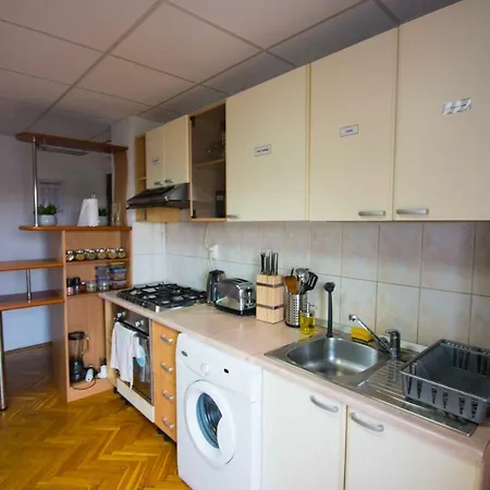 Podstel Homestay * Bukarest